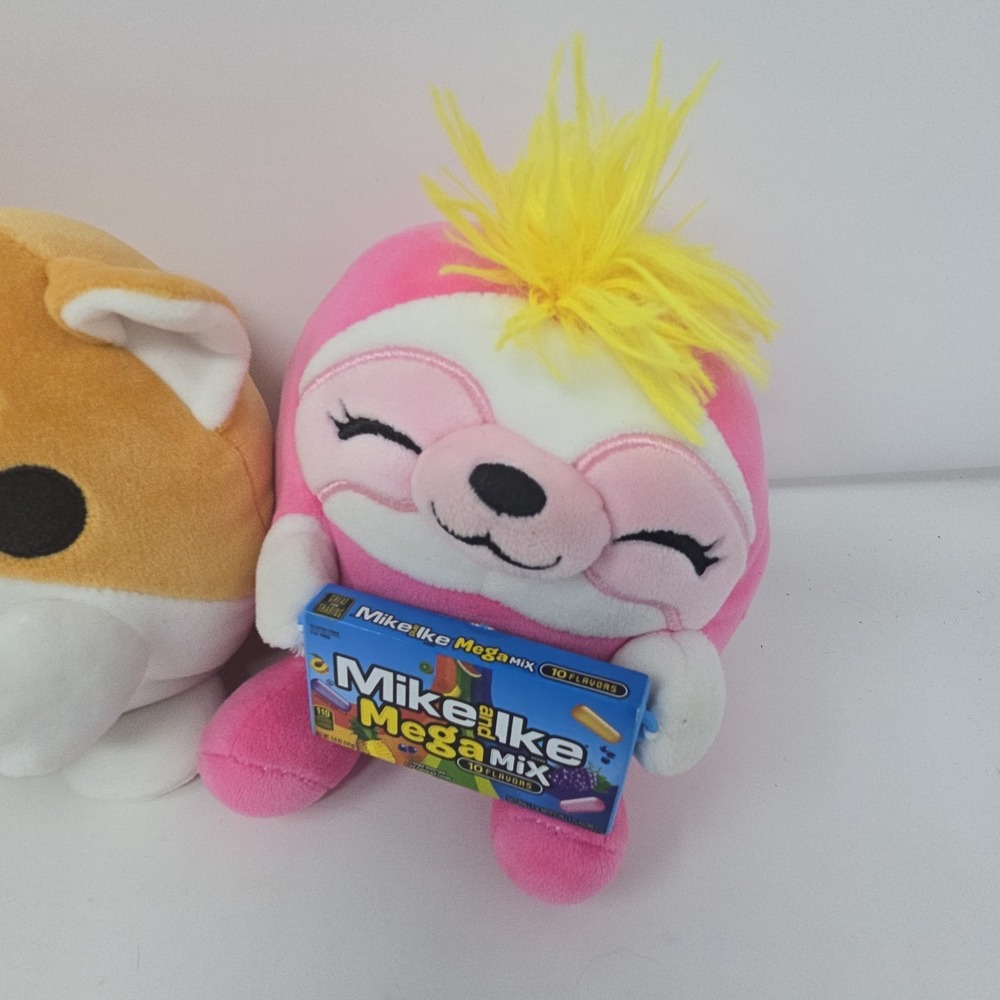 Zuru Mini Brands Snackles - Assorted Plush Lot Of 4 - Picture 2 of 5